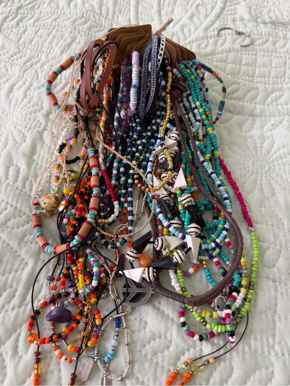 100+ Piece Lot Women's Glass, Natural Stone Hand Beaded Necklaces/Bracelets - Picture 5 of 16